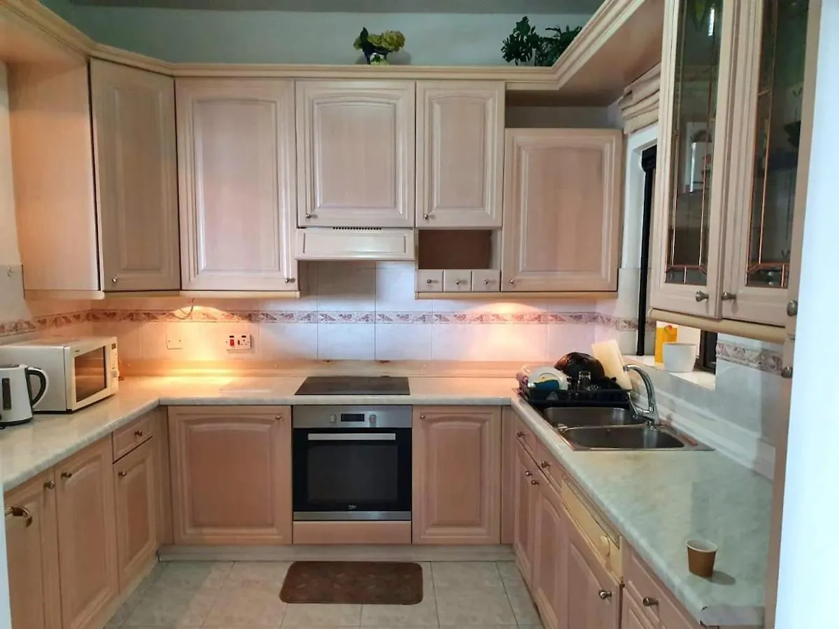Waterfront Panorama Massive Three Bedrooms Flat Sliema Daire